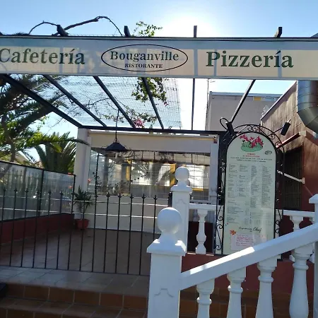 Sur Heated Pool Apartment